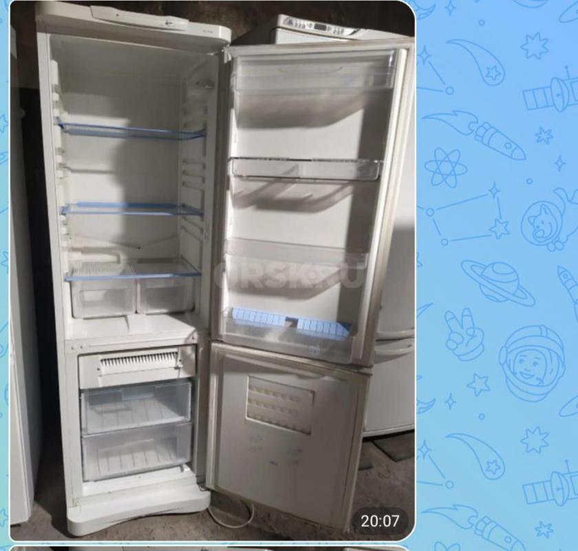Продам холодильник в рабочем состоянии - Орск