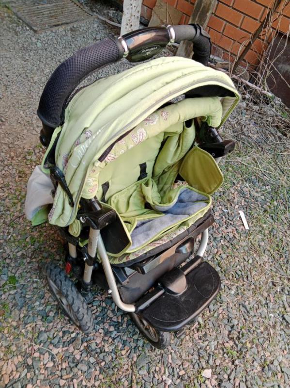 Детская коляска Capella раскладывается в хорошем состоянии район 2й участок - Орск