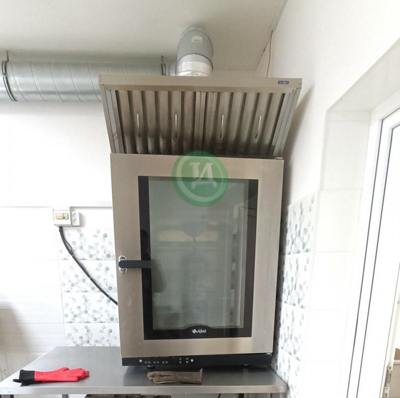 Продам магазин-пекарню в Адамовке на улице Советская д.97. - Адамовка