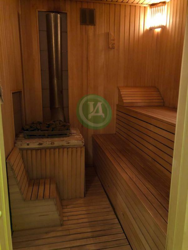 Продам 2-этажный кирпичный утепленный дом 363,7 кв. - Орск