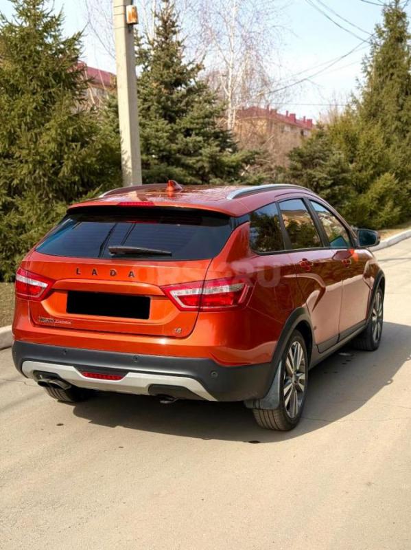 Продам Lada Vesta SW cross 
2 собственника, (Я собственник)пробег трассовый, машина без вложений, с - Орск