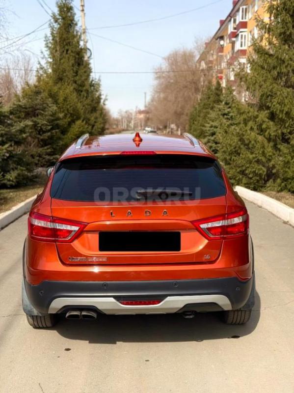 Продам Lada Vesta SW cross 
2 собственника, (Я собственник)пробег трассовый, машина без вложений, с - Орск