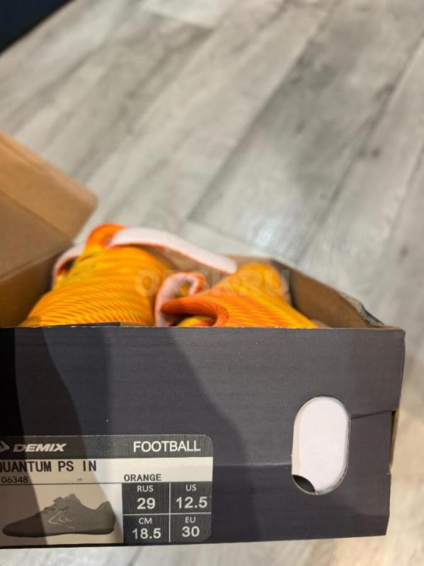 Продам, детские новые кроссовки - Орск