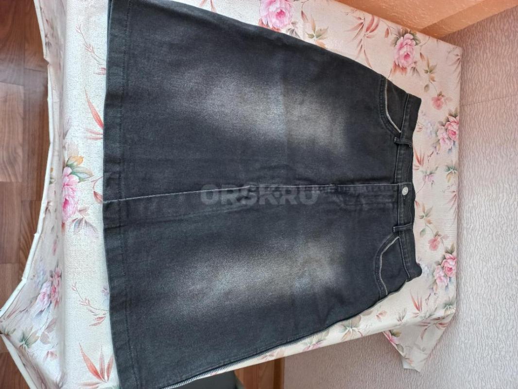 Продам юбку джинсовую,  размер 48. - Орск