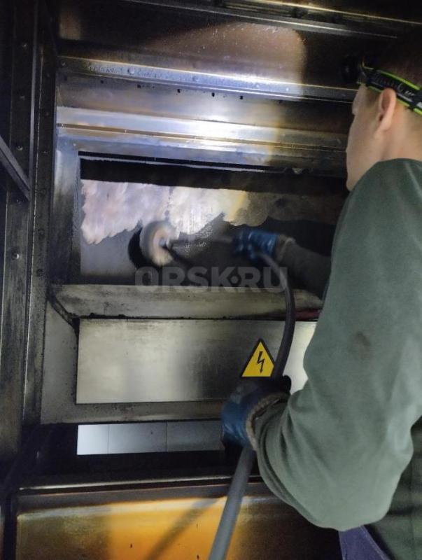 МОЙКА ФАСАДОВ, ВИТРИН, ПОСЛЕСТРОИТЕЛЬНАЯ УБОРКА ПОМЕЩЕНИЙ, ОЧИСТКА НАПОЛЬНОГО ПОКРЫТИЯ ОТ ЦЕМЕНТНЫХ - Орск