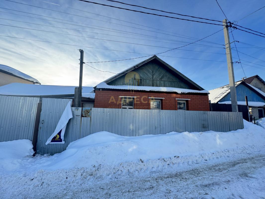 Продается частный дом , общей площадью 84 кв . - Оренбург