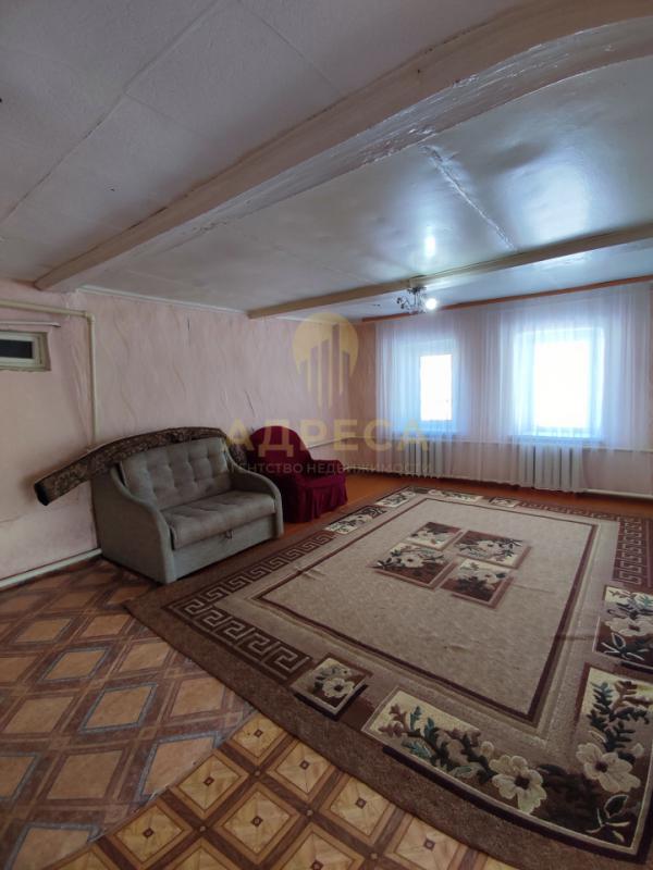 Предлагается к продаже дом в районном центре села Сакмара. - Сакмара