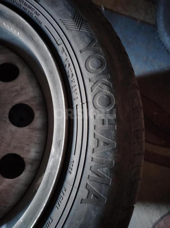 Комплект летних колёс в сборе на ВАЗ, два баллона Yokohama один сезон, два баллона Кама два сезона, - Орск