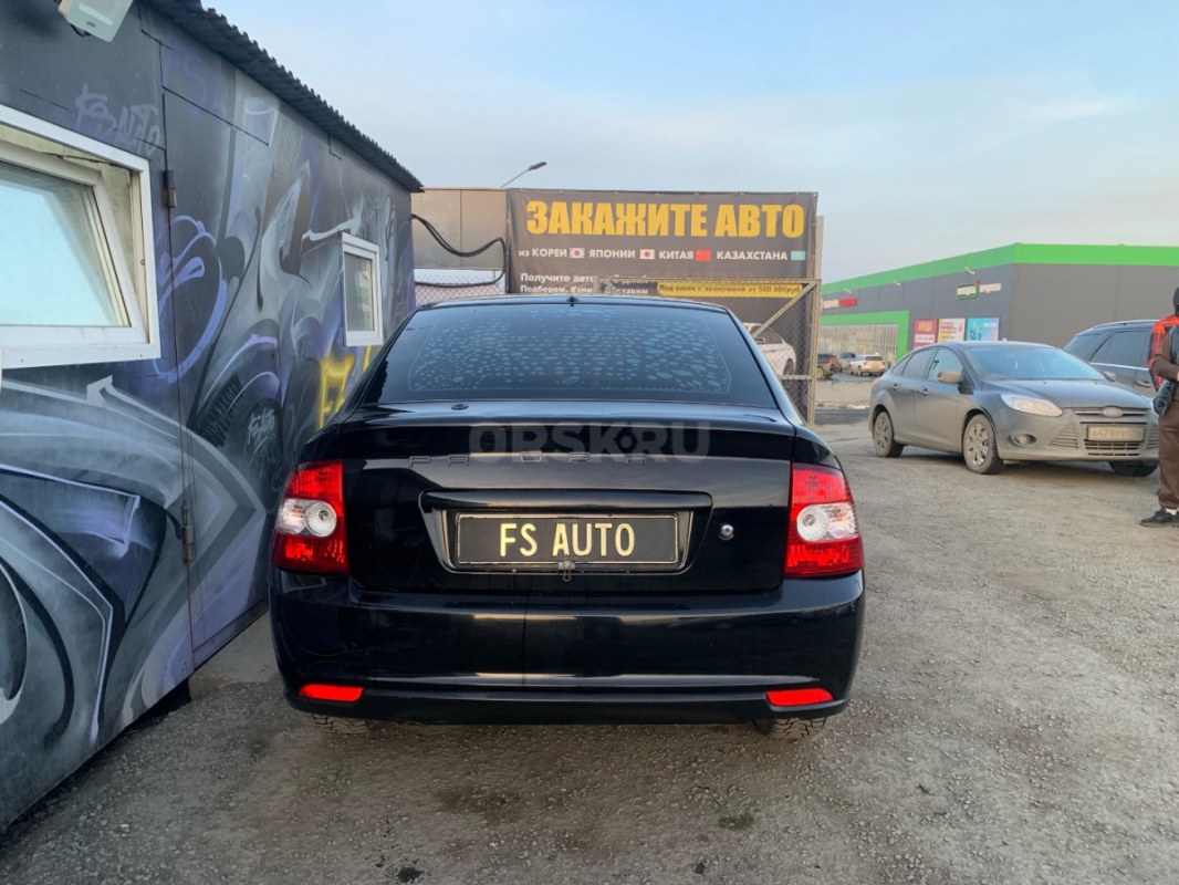 В продаже Lada Priora 2010 года выпуска. - Орск