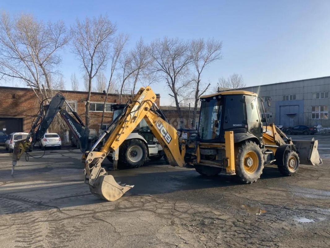 Оказываем услуги по перевозке крупногабаритных грузов, спецтехники и т. - Орск