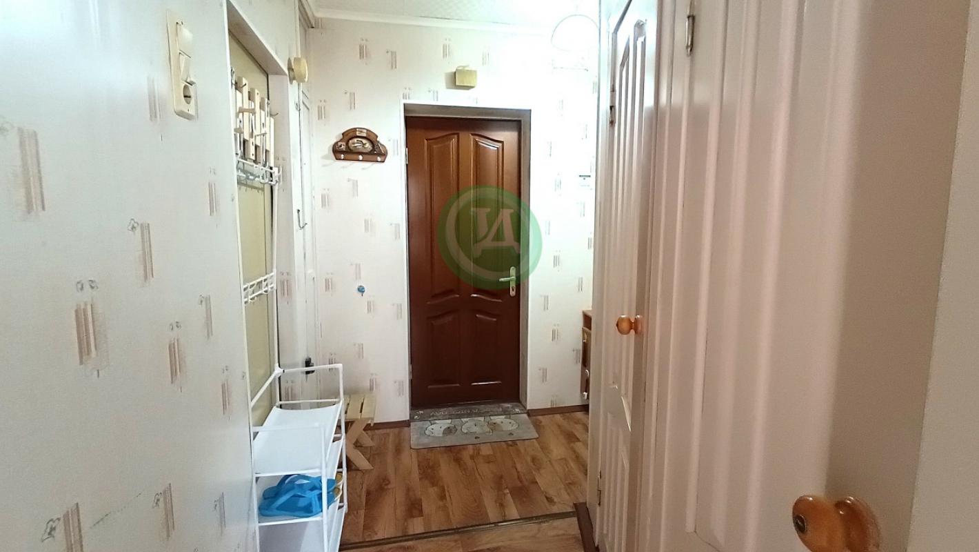 Продам уютную 2-х  комнатную квартиру на ул. - Орск