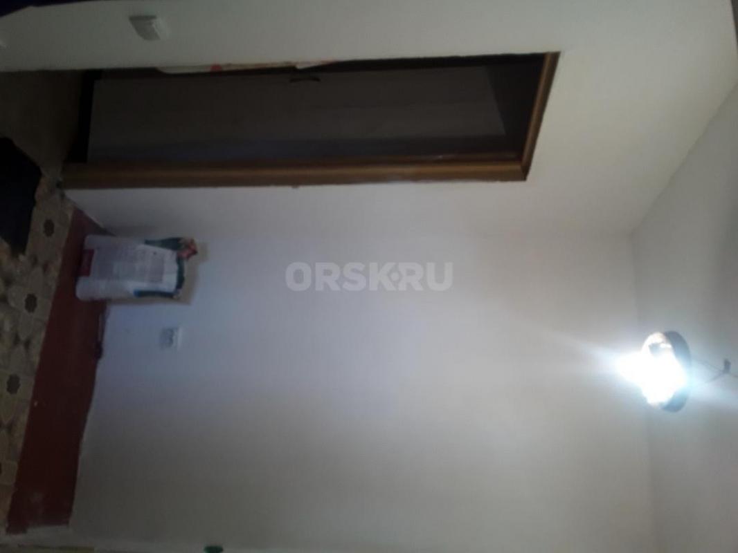 Выолню работу шпатлёвка штукатурка ломинат и так далее. - Орск