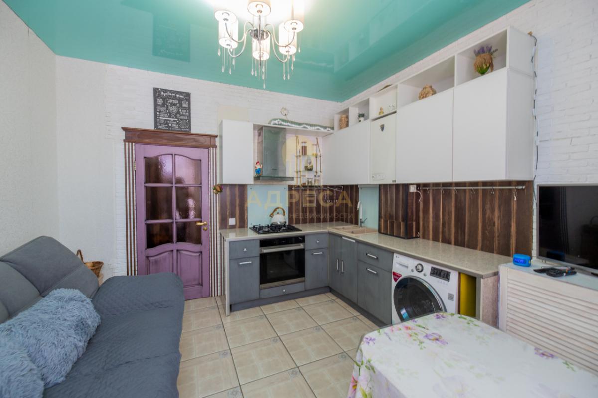 КВAРТИPA C РЕМОHТOМ, C МЕБEЛЬЮ И TЕХHИKOЙ. - Пригородный