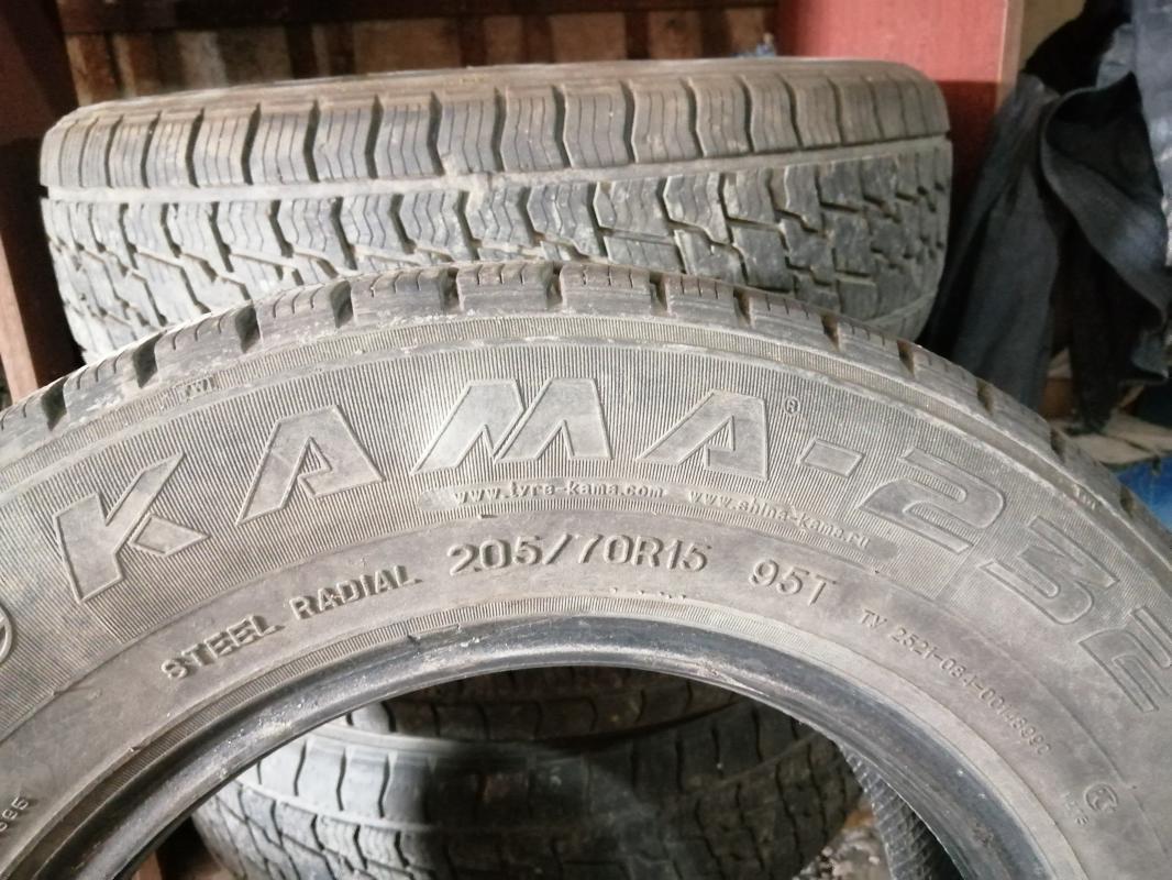 Продам автошины Кама 232 205/70/15, .хорошее состояние, 8500р. - Новотроицк
