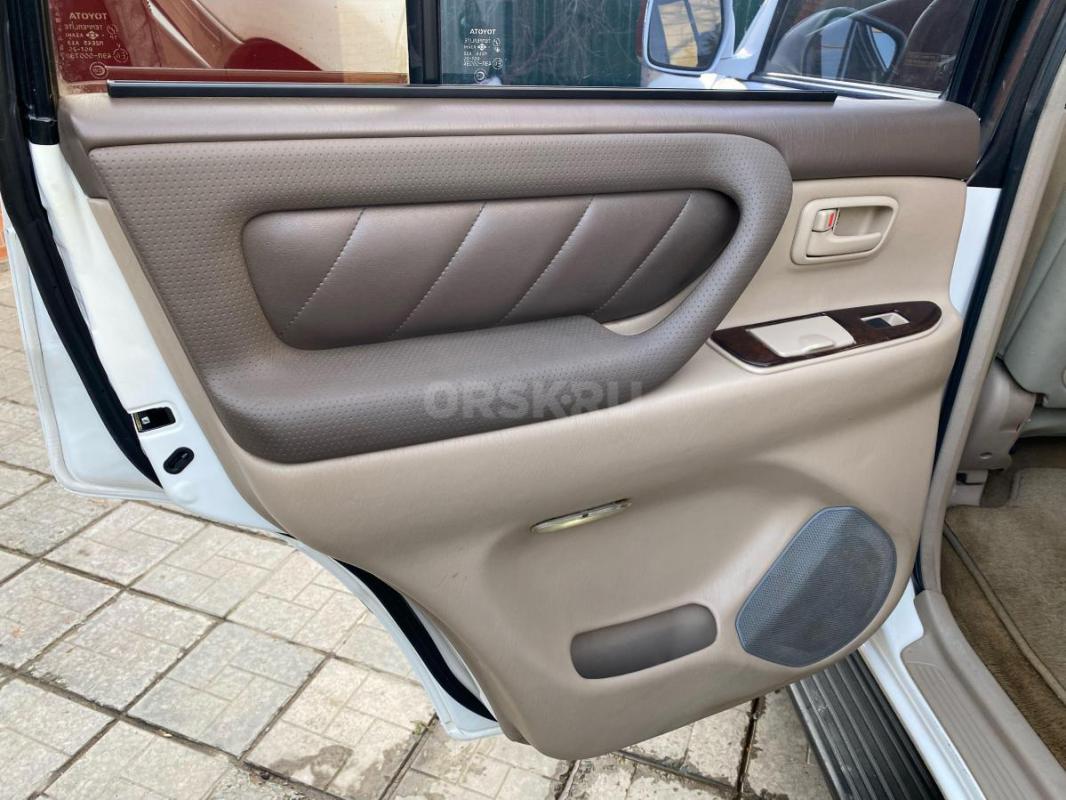 Продам личный автомобиль Land Cruiser 100. - Орск