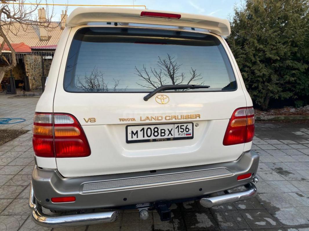 Продам личный автомобиль Land Cruiser 100. - Орск