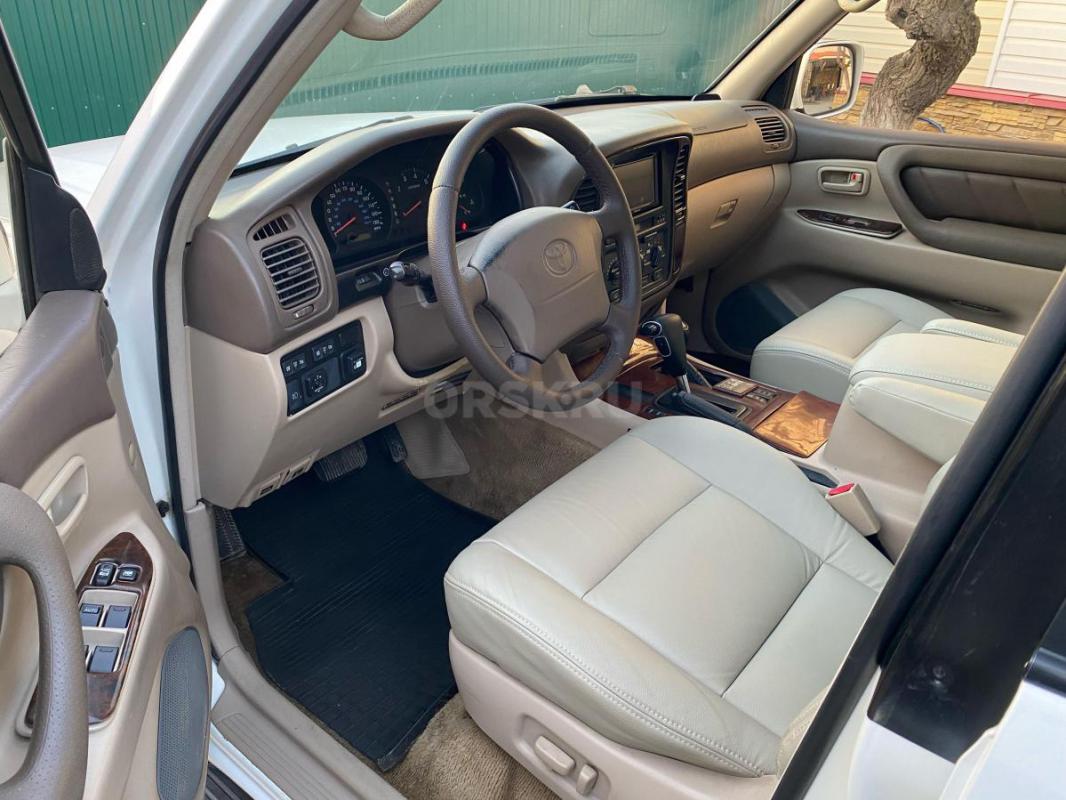 Продам личный автомобиль Land Cruiser 100. - Орск
