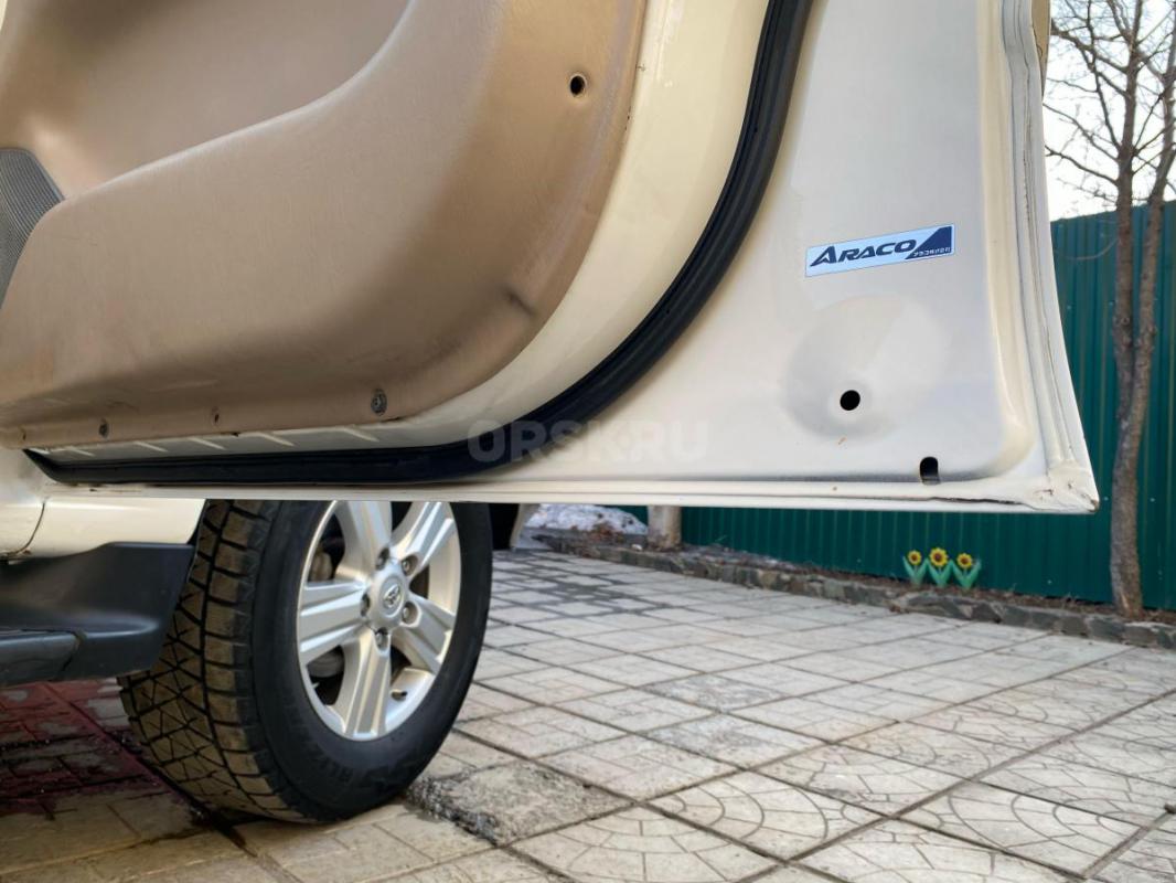 Продам личный автомобиль Land Cruiser 100. - Орск