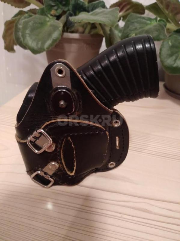 Продам травматический пистолет оса 18х45 с лазерным прицелом, 2 кобуры нательная и на пояс. - Орск