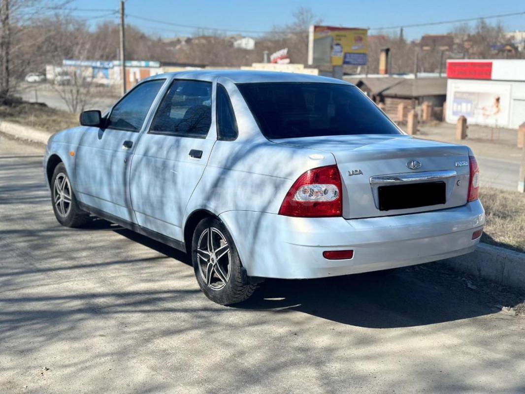 Продам Лада приора 2008гэ
2собственника
Без ДТП В родном окрасе
Кузов не гнилой 
Двигатель работ - Орск