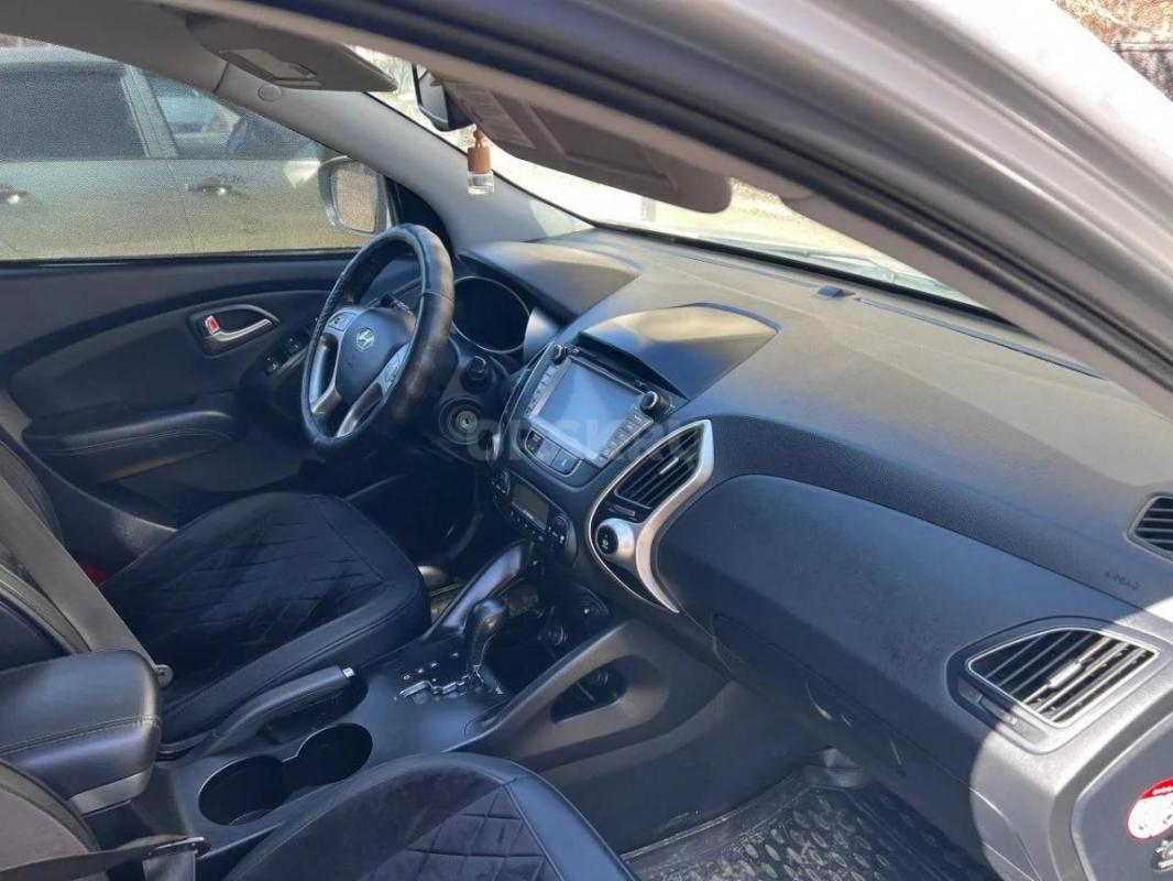 Продаю автомобиль в хорошем состоянии по ходовой нареканий нет ТО, замена масел вовремя. - Орск