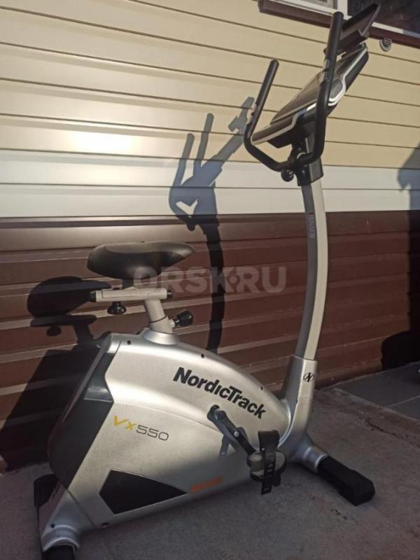 Продаю велотренажёр NordicTrack VX 550

Ищете эффективный способ поддерживать форму дома? - Орск