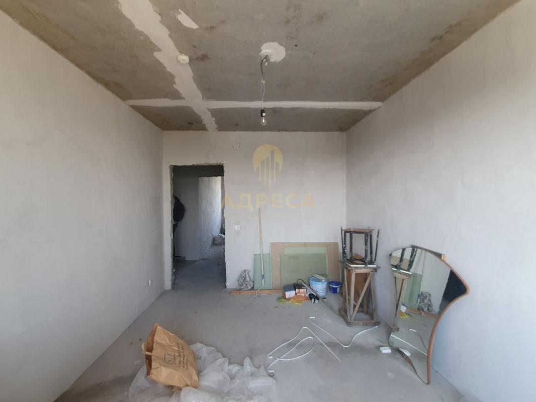 Продам 3 комнатную квартиру в монолитно-кирпичном доме с предчистовой отделкой! - Оренбург