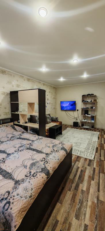 Продаётся уютная 1‑комнатная квартира 1-й этаж с лоджией!!! - Новотроицк