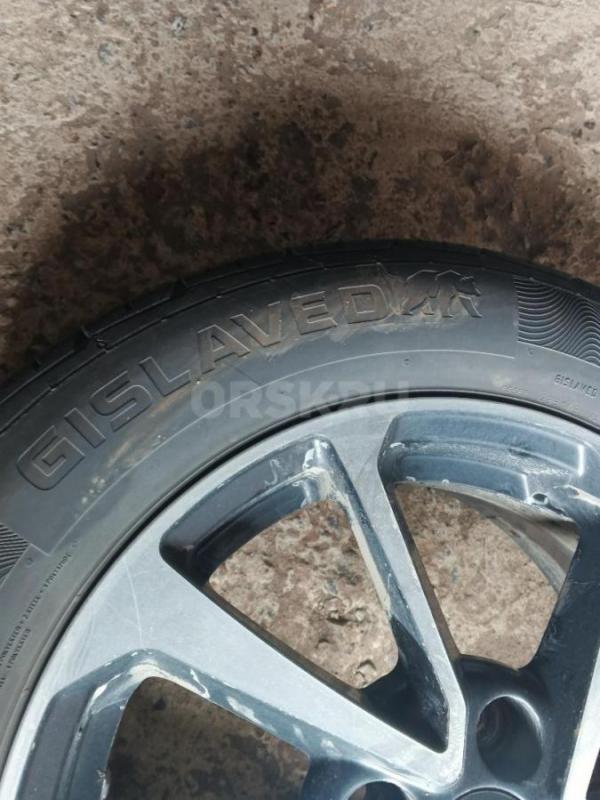 Резина пробег одно лето (~4000 км) Состояние 9,5/10. - Орск
