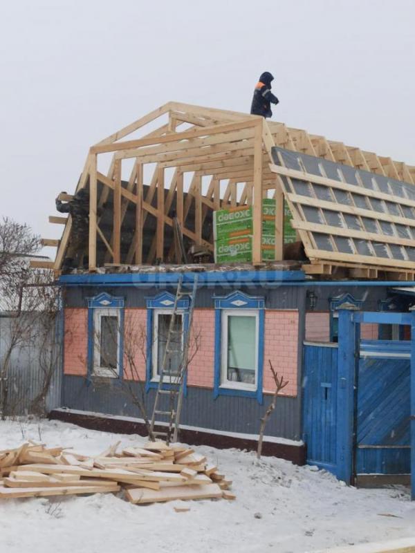 Бригада опытных строителей качественно и быстро выполнят:
Ремонт кровель, устранение протечек. - Орск