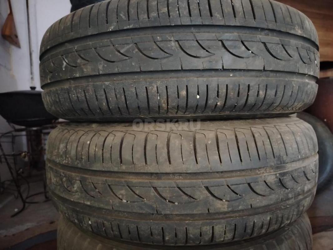 Комплект летних колёс в сборе на ВАЗ в хорошем состоянии, два баллона Formula, два баллона Belshina, - Орск