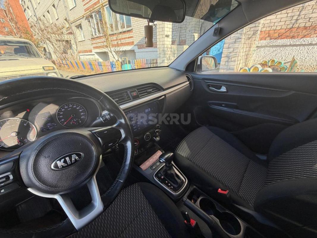 Продам автомобиль KIA RIO 2018 года 
Лучший вариант для тех, кто ищет надёжный и комфортный транспо - Орск