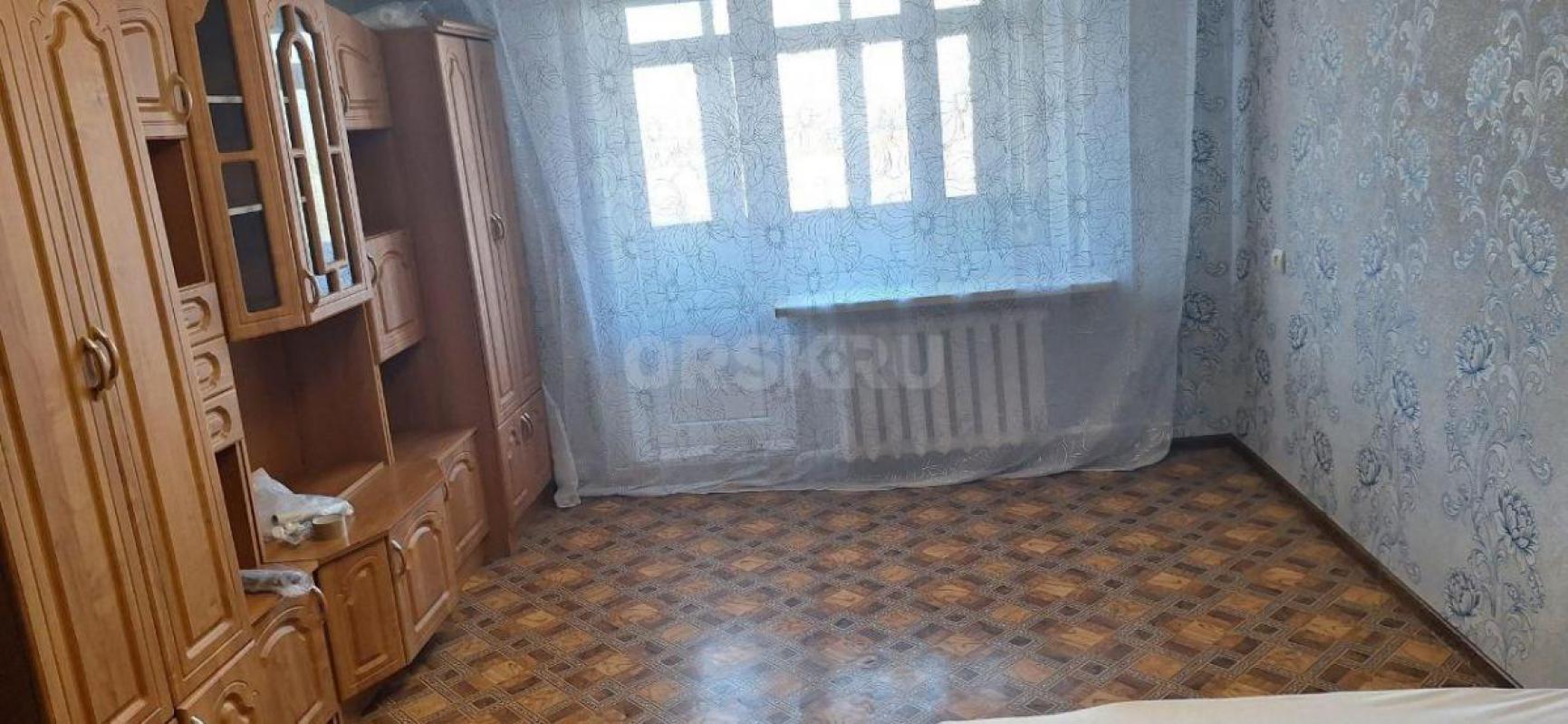 Сдается квартира , уютная, с косметическим ремонтом , имеется все для проживания , будем рады чистоп - Орск