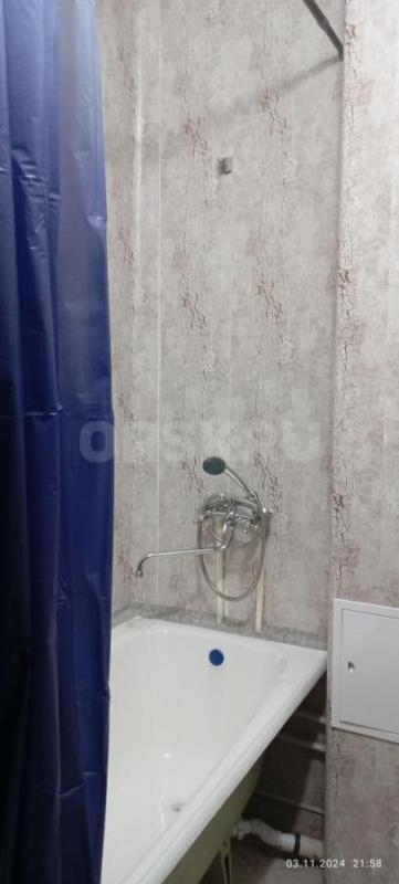 Сдам квартиру 3 комнаты. - Орск