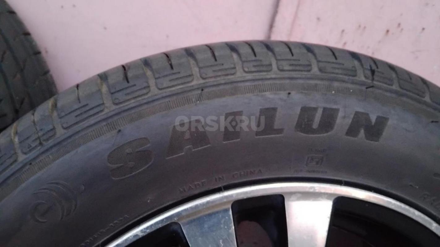 Продам комплект летней резины SAILUN,на литых дисках, в отличном состоянии,2025 г. - Орск