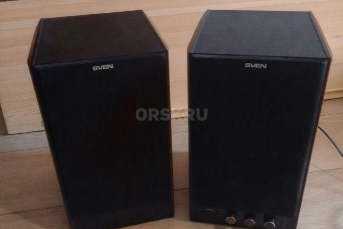 Продам в рабочем состоянии колонки Sven - Орск