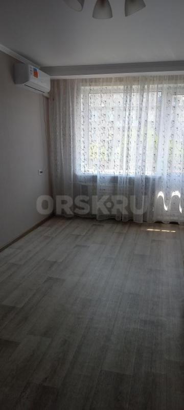 Сдам 1-ю квартиру, район 240 кв, с 6.04.2026. - Орск