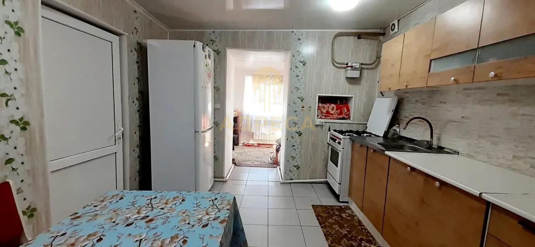 Продается дом в п. - Акбулак