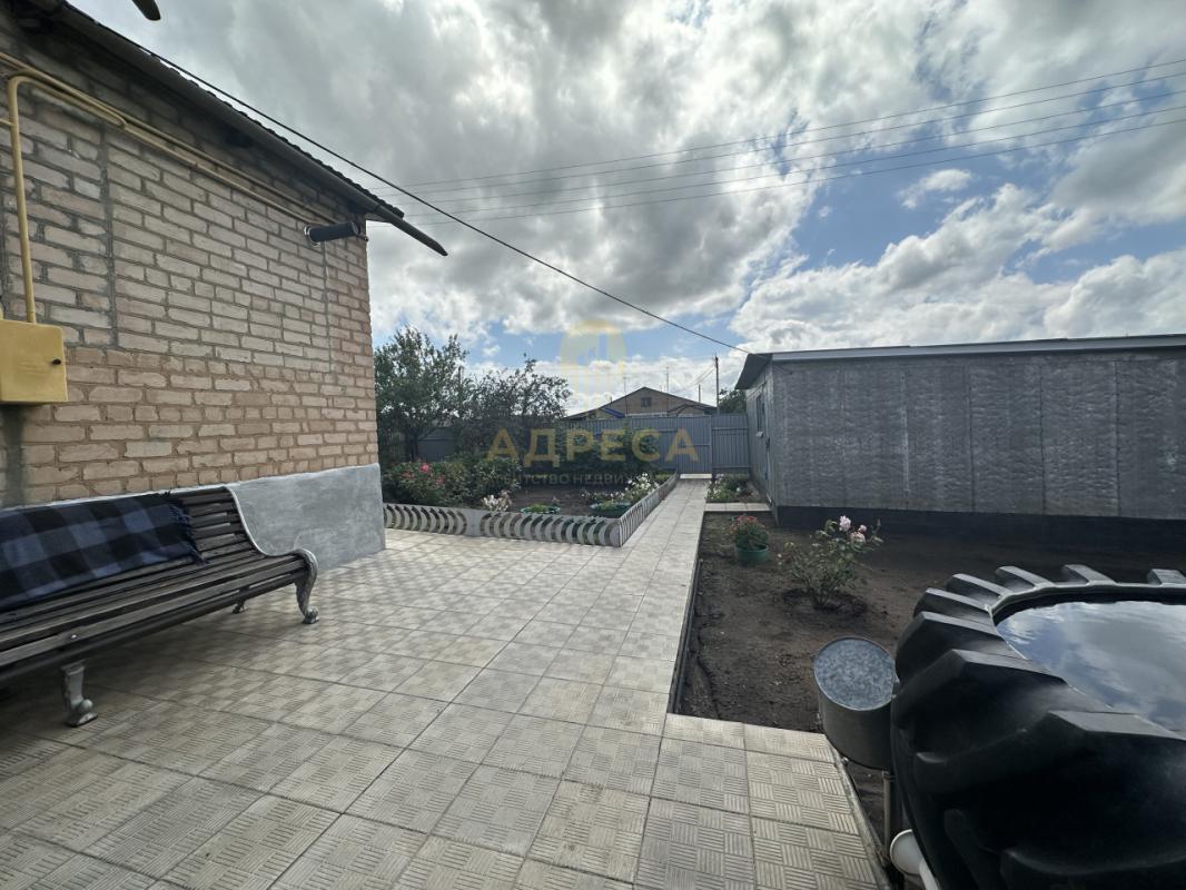 Продается уютный дом в поселке с развитой инфраструктурой!📍 Расположение: 50 км от г. - Сакмара