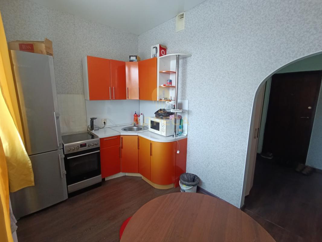 Продается уютная 1-комнатная квартира в сердце развитого района! - Оренбург