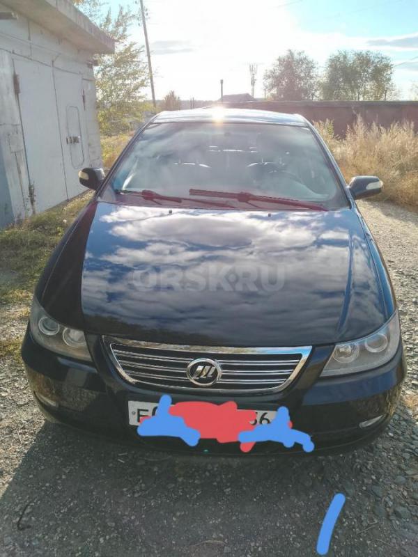 Авто больше стоит в сухом гараже, чем ездит. - Орск