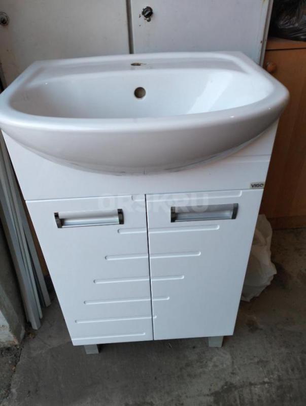 Продам тумбочка с раковиной и сифоном,хорошее состояние,на 500мм. - Оренбург