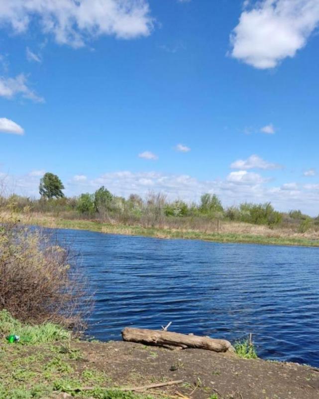 Участок с летним домиком недалеко от центра города (пл. - Орск