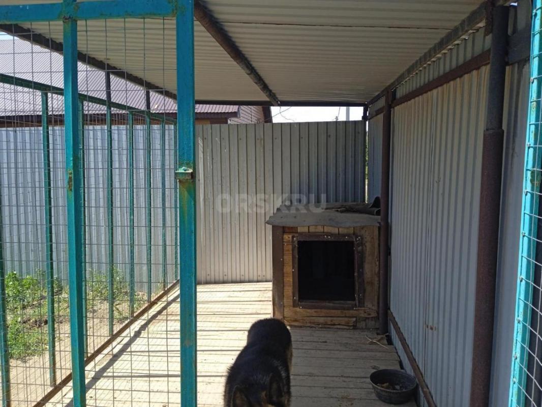 продам вольер для собаки б у размер 4м на 2и5 метра - Орск