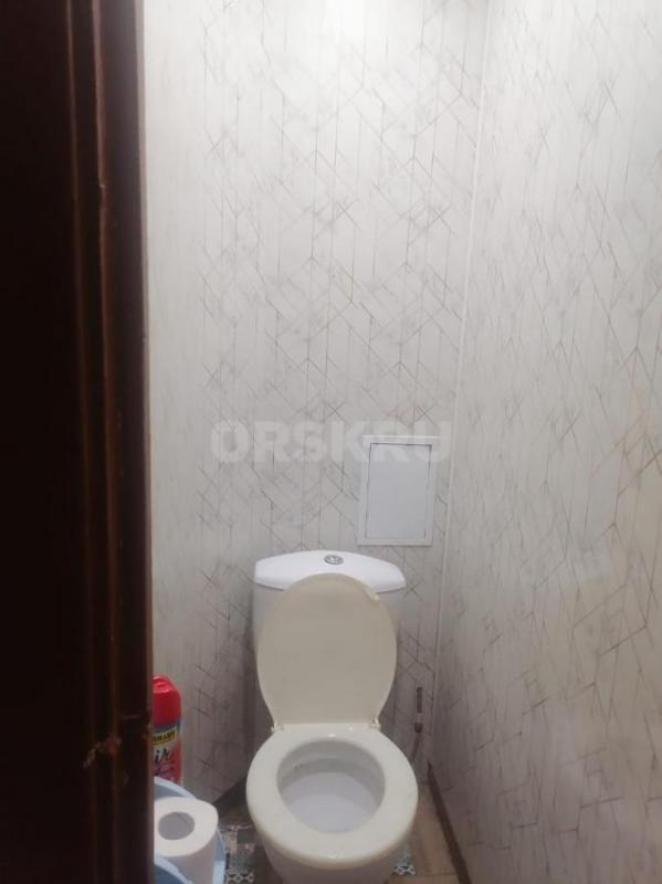 Сдам койка место  за 8000 рублей в  3х. - Орск