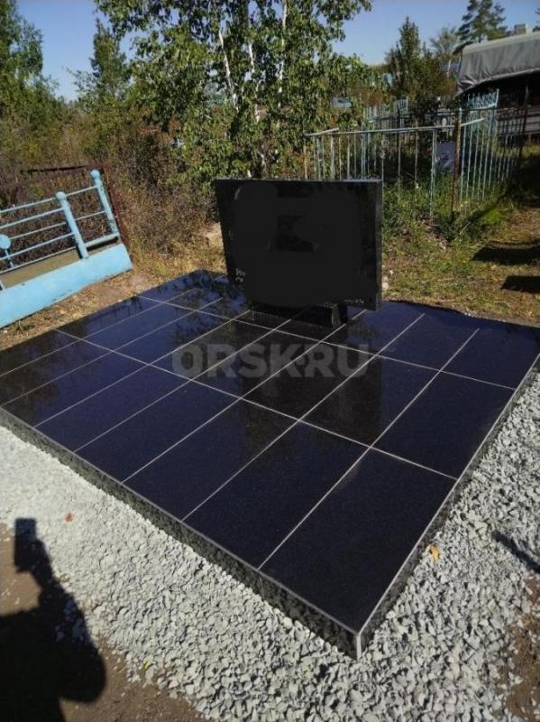 Благоустройство мест захоронений. - Орск