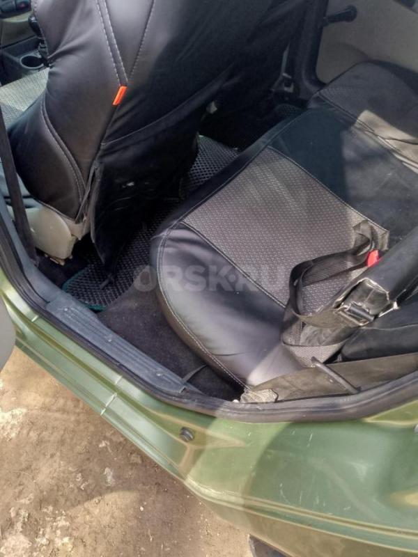 Продам ВАЗ в отличном состоянии эур стекло подъемники музыка сигнализации центр замок двигатель коро - Новоорск