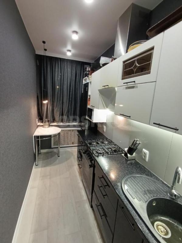 Продается уютная двушка ,улучшенной планировки в п. - Орск