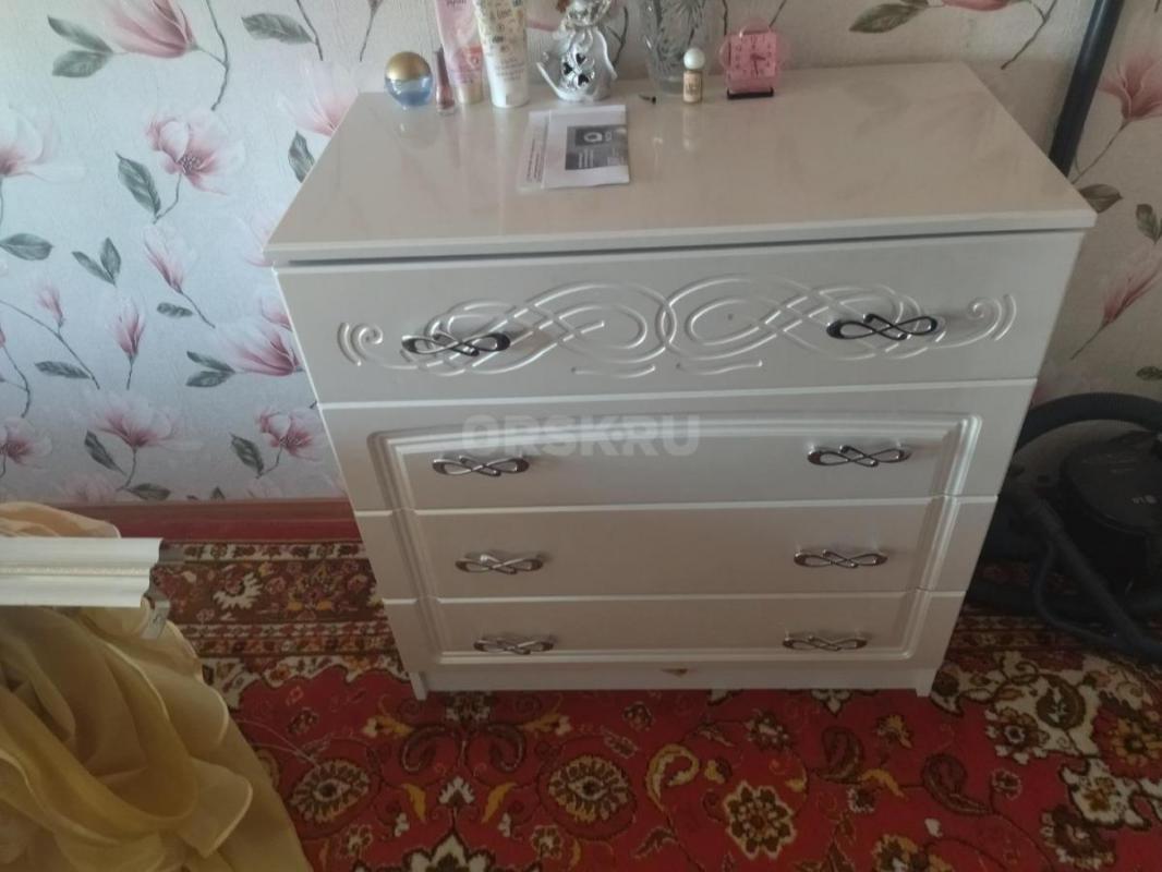 Продам в связи с переездом мебель, все в отличном состоянии, диван, 2 детские стенки, спальный гарни - Орск