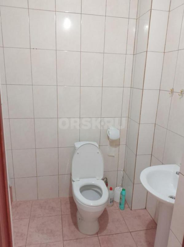 Сдам в аренду 1-комнатную квартиру в центре. - Орск